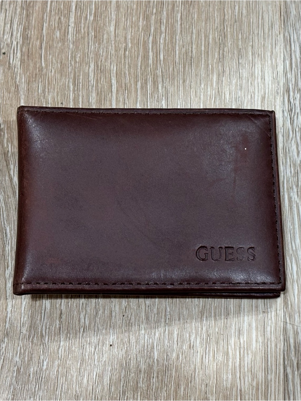 Guess Vintage Men’s Brown Genuine Leather Bifold Wallet